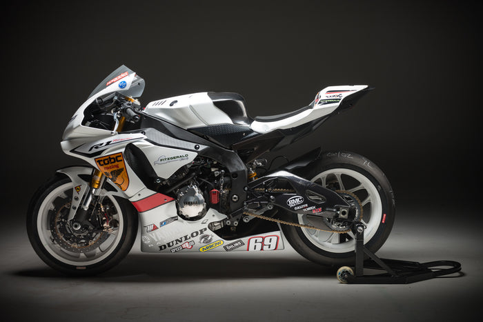 TOBC Racing Yamaha R1 uses Pulse P2 lithium motorcycle battery